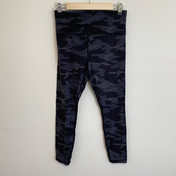 Athleta Women's Leggings Elation 7/8 Ankle Camo Black Grey Yoga Workout Medium - Picture 1 of 8